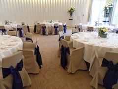 Wedding in navy blue in the Oval Room @ Coworth Park, Ascot